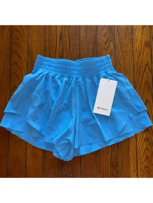 Lululemon Shake It Out Short High Rise 2.5” Ocean Wave Size XS/Size 4 NWT thumbnail 2