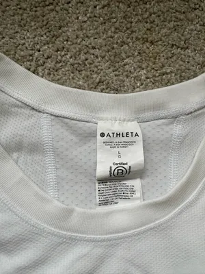 Athleta Women’s Top Short Sleeve Large Activewear thumbnail 4