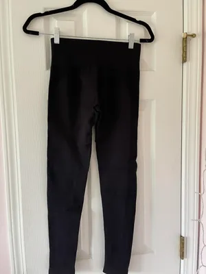 Halara Legging & Top Workout Set  thumbnail 4