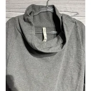 LULULEMON Jacket 6 Cocoon Wrap Sweater Athleisure Coastal Minimalist Boho RARE thumbnail 4