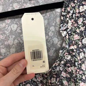 NEW Levi’s Square Neck Puff Sleeve Floral Crop Blouse 100% Cotton - Size XL thumbnail 6