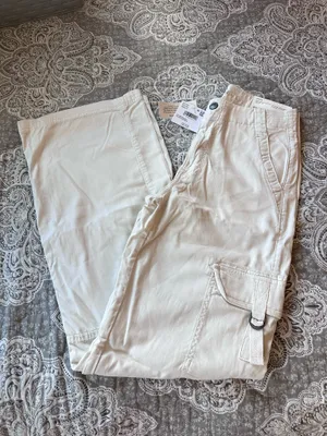American Eagle Dreamy Drape Cargo Pants thumbnail 2