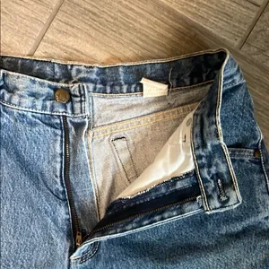 Levi's Blue Jean Shorts High-Waisted Relaxed Fit thumbnail 5
