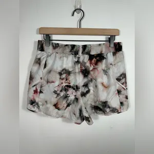 Calia by Carrie Underwood Athletic Shorts Womens Medium Marble Print Running Gym thumbnail 3