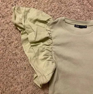 ZARA ‼️ Puff Sleeve Ribbed Bodysuit‼️ thumbnail 4