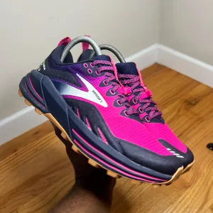 Brooks Cascadia 16 Pink Blue 1203631B425 Size 8W NO BOX thumbnail 16