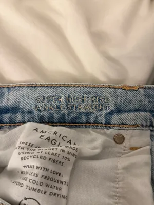 American Eagle Jeans thumbnail 3