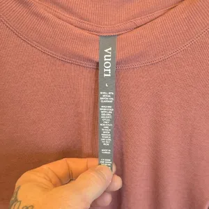 Vuori Men's Dusty Rose Crewneck Sweater thumbnail 2