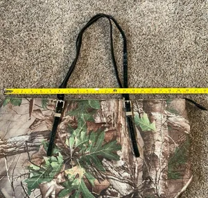 Realtree® Camo Print Purse, Camouflage Large Women’s Tote Handbag thumbnail 4
