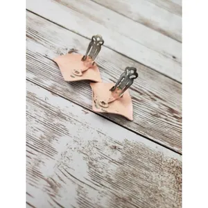 Vintage Clip On Earrings - Dusky Pink Pearlescent Folded Diamond Shape 1 & 3/8" thumbnail 6