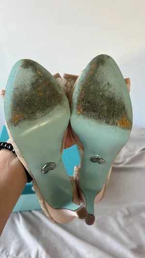 Betsey Johnson Platform Pumps thumbnail 4