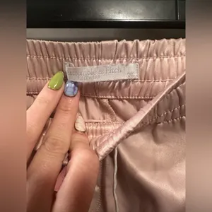 Abercrombie & Fitch Satin Sleep Pants- Blush thumbnail 8