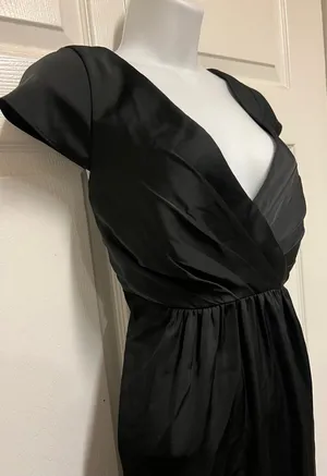 Azazie Allessia Black A-Line Satin Pleated Floor-Length Maternity Dress thumbnail 5