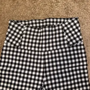 (3/$40 Item) Ellen Tracy Slim-Fit Work Pants thumbnail 3