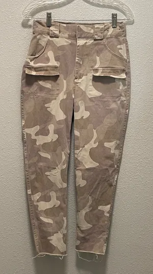 Hollister Camouflage Ultra HighRise Mom-Waisted Pants thumbnail 1