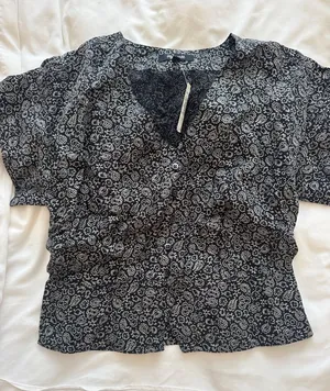 Madewell Black and White Floral Button-Front Blouse thumbnail 1