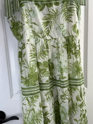 Sweet Wanderer Green Botanical Print Tie-Shoulder Tiered Midi Dress thumbnail 2