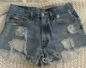 Levi’s 501 Shorts thumbnail 1