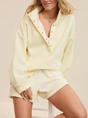 NWT Aerie Oh Snap! Sweatshirt Cozy Yellow Size Large NEW Oversized Sweater thumbnail 1