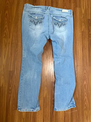 Series 31 Bootcut Whipstitch Boho Aztec Embroidered Flap Pocket Y2K Distressed Jeans 18 thumbnail 5