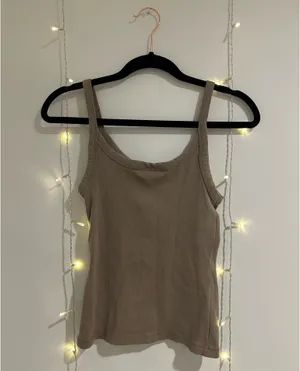 H&M Tank Top thumbnail 2