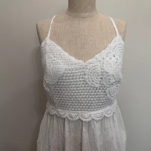 Universal Threads Small Crochet Trim Maxi Sundress Halter Gauze Beachy Resort thumbnail 4