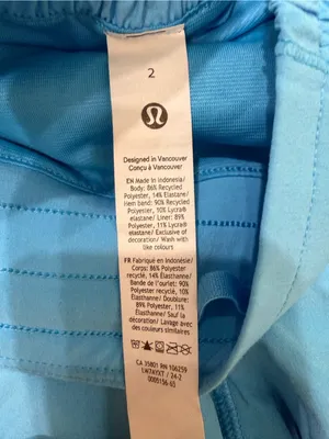 Lululemon Hotty Hot High-Rise Lined Shorts Kayak Blue Light Size 2 NWOT thumbnail 2