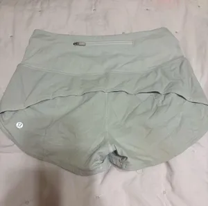 of Lululemon Speed Up High-Rise Lined Shorts White thumbnail 2