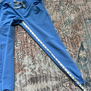 Figs Set Casma 3 Pocket Shirt and Zamora Jogger Pants Scrub Size XXS Petite Ceil thumbnail 15