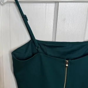 Lulus Paulina Forest Green Bodycon Midi Dress New with Tag W1942 Sz M thumbnail 8