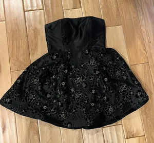 Homecoming Dress Black Size 8 thumbnail 1
