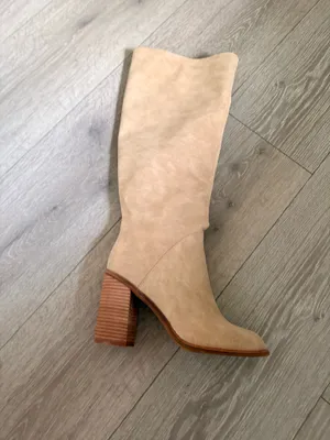 These Three Boutique boots thumbnail 3