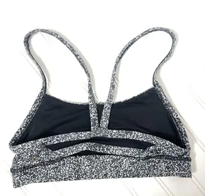 Lululemon Rise and Run Sports Bra Flahsback Static Black White Sz 6 408 thumbnail 3