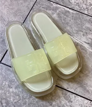 Tory Burch Bubble Jelly Slides Pale Lime Yellow Double T Logo Sandals Womens 7B thumbnail 1