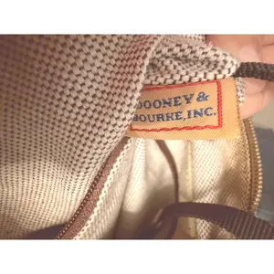 Dooney & Bourke Vintage Cream Pebbled Leather Hobo Shoulder‎ Bag Gold Hardware thumbnail 14