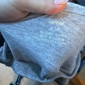 Aerie Classic Gray Cotton V-Neck Tee thumbnail 5