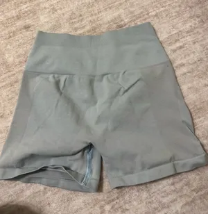Alphalete amplify shorts size small thumbnail 1
