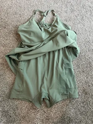 Outdoor Voices Exercise Dress Medium Green Built-In Shorts Strappy Back thumbnail 7