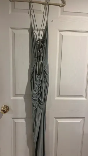 Windsor Prom Dress thumbnail 4