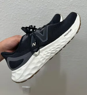 New Balance Shoes thumbnail 9