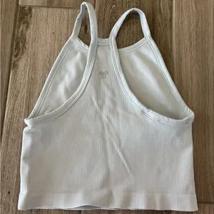 aritzia tna tank thumbnail 1