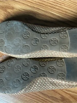 Tory Burch Metallic Gold Logo Embellished Reva Flats thumbnail 3