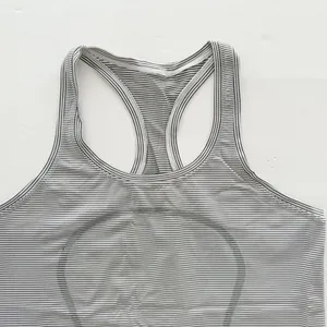 Lululemon Swiftly Tech Tank Size 12 White Black Tempo Micro Stripe Run Gym thumbnail 3