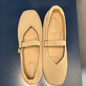 Vivaia Women's Margot Mary Jane Lightweight Breathable Flats in Almond - US 8 thumbnail 3