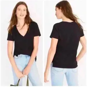 Madewell Black Classic V-Line Shirt Size‎ M thumbnail 2