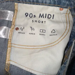 90s midi short Denim Distressed Shorts with Embroidered Patches thumbnail 11