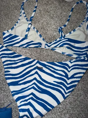 Triangl Bikini thumbnail 3