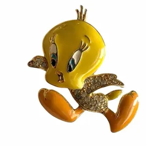 Vintage Tweety Bird Warner Bros Jewelry Bundle Brooch Earrings thumbnail 2