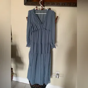 Blue Ruffle Dress Size M thumbnail 6