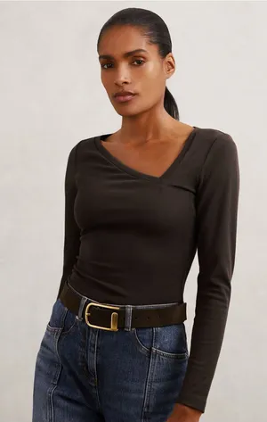 REISS Felicity Stretch-Cotton Asymmetric-Neck Top in Chocolate Brown Size Small thumbnail 1